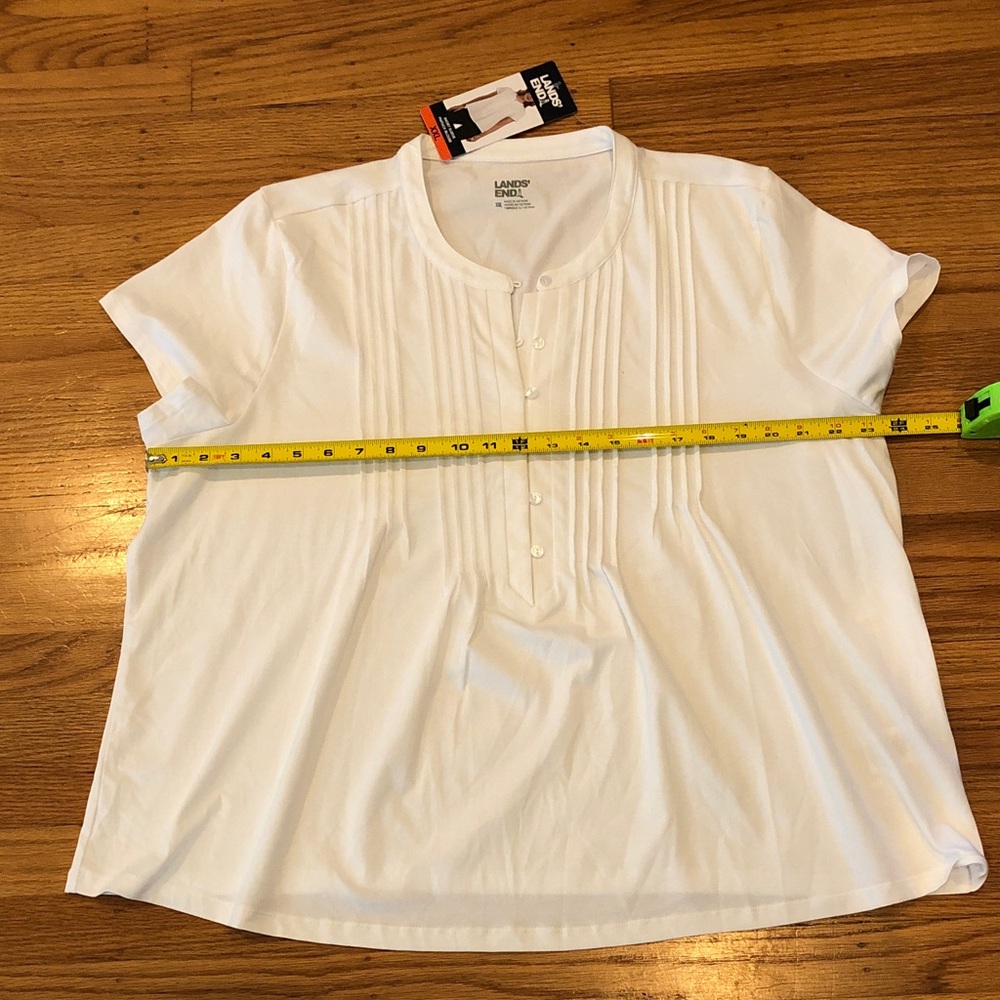 Lands' End White Short Sleeve Pintuck Button Front Top - Picture 4 of 9